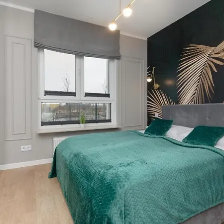 Apartamento Green In Warsaw's Bemowo District With A Garden And Double Garage Varsóvia