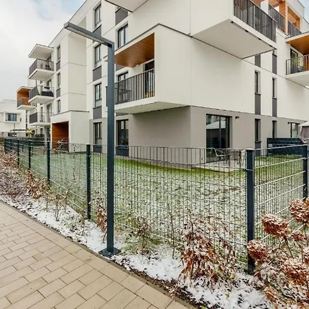 Apartment Green In Warsaw's Bemowo District With A Garden And Double Garage Warsaw